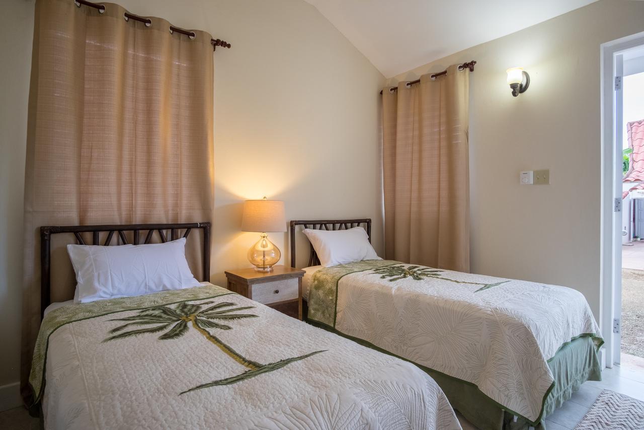 Sunspot Villa Runaway Bay Ngoại thất bức ảnh