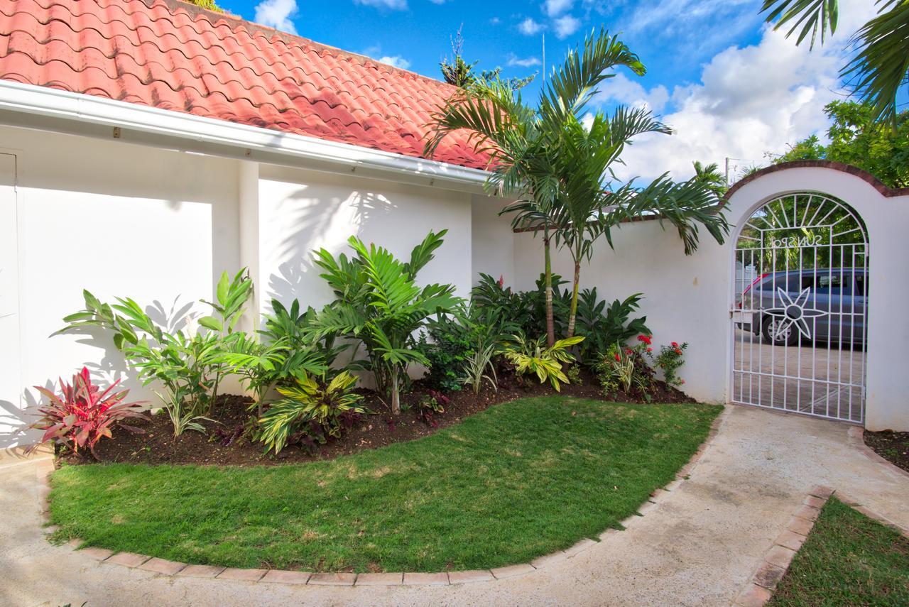 Sunspot Villa Runaway Bay Ngoại thất bức ảnh