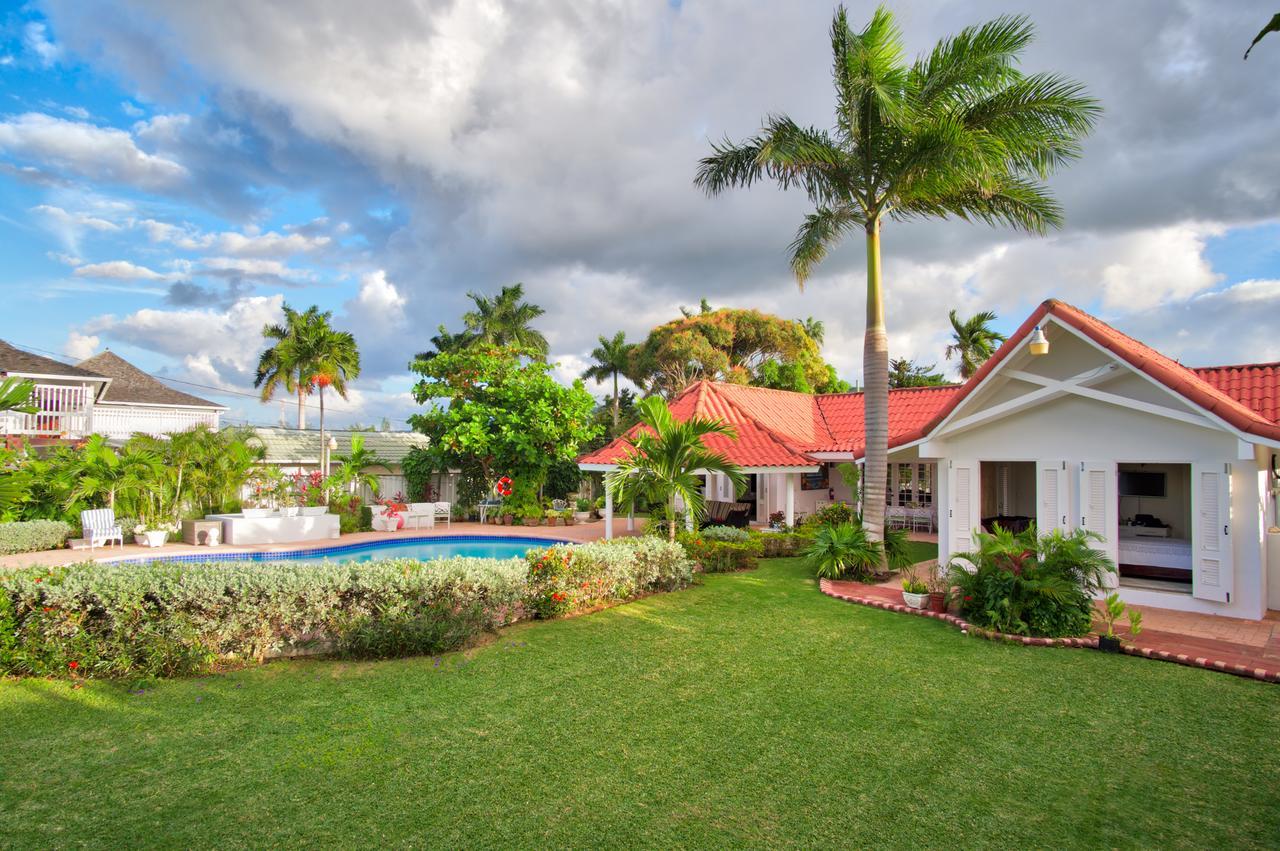 Sunspot Villa Runaway Bay Ngoại thất bức ảnh