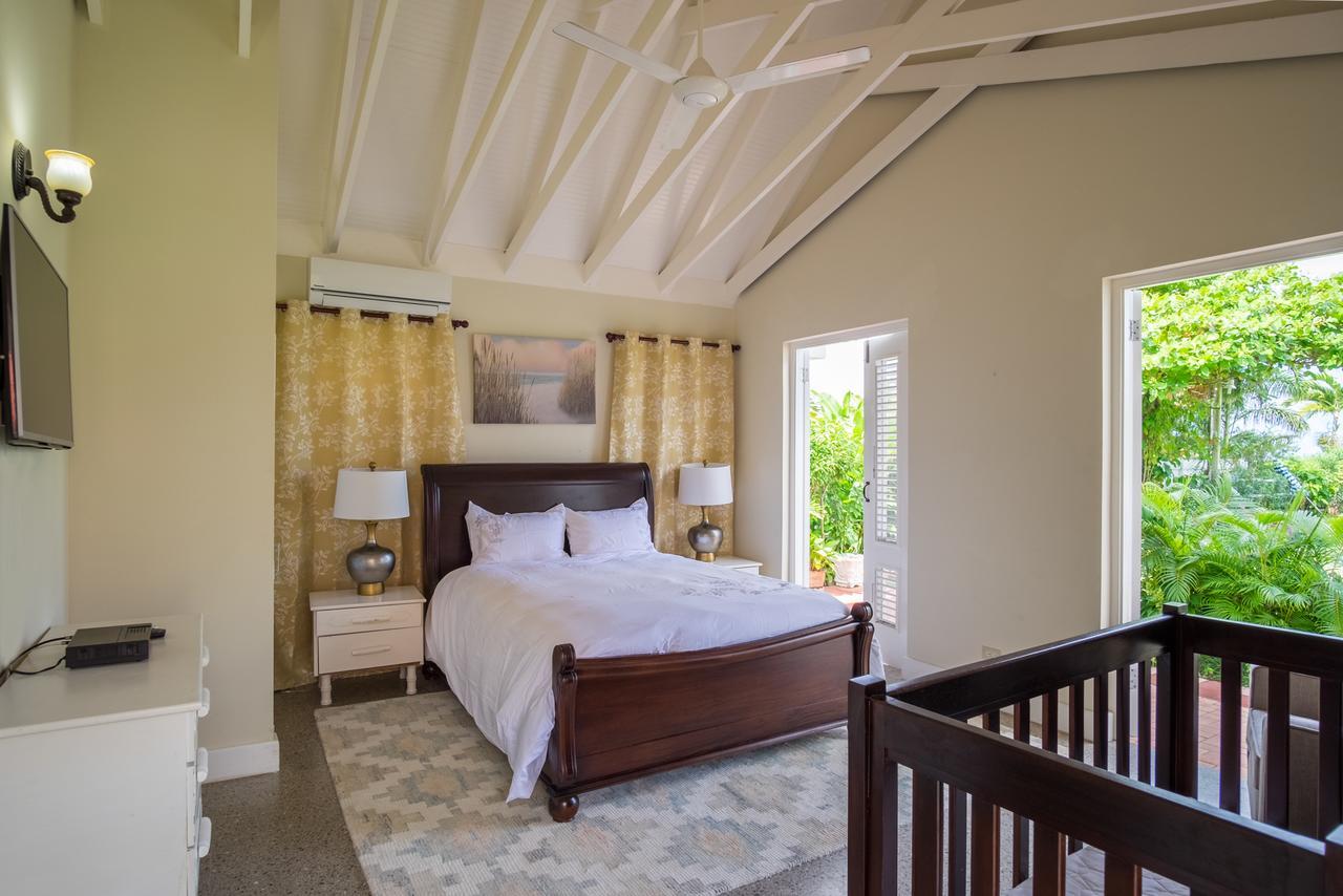 Sunspot Villa Runaway Bay Ngoại thất bức ảnh