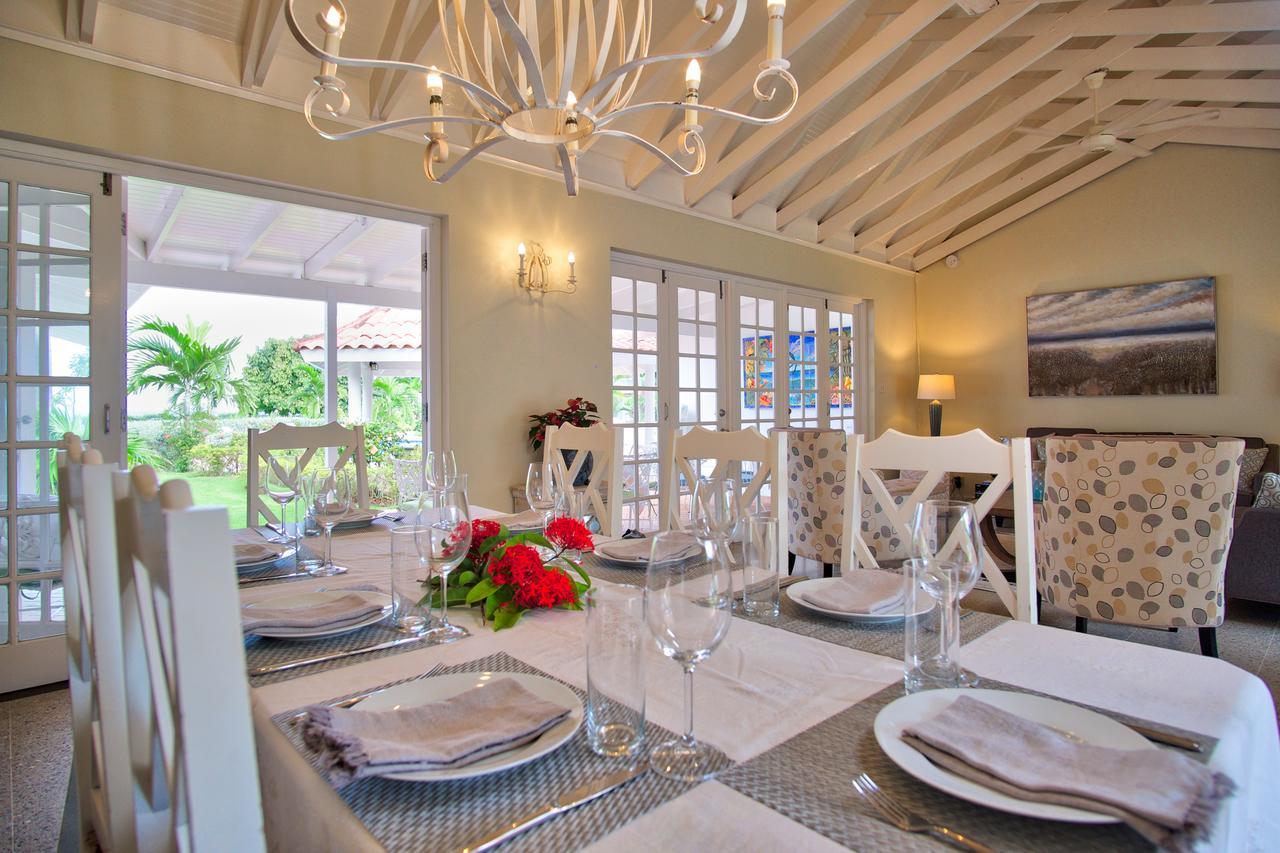 Sunspot Villa Runaway Bay Ngoại thất bức ảnh