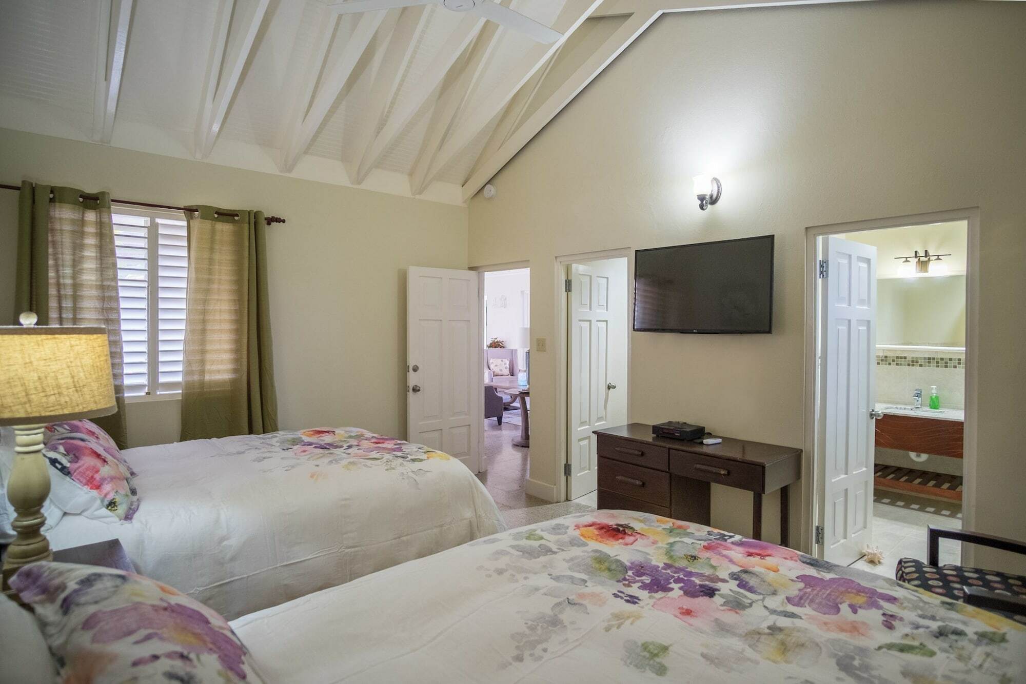 Sunspot Villa Runaway Bay Ngoại thất bức ảnh